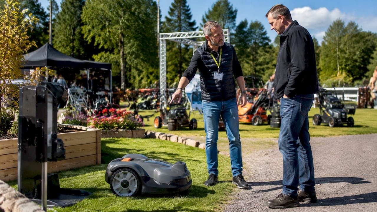 Typer av återförsäljare trädgårdsmaskiner: guide 2026