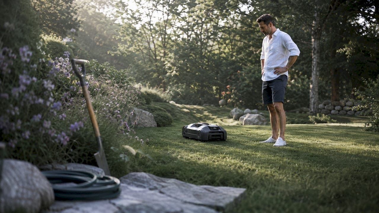 Optimera robotklippare på ojämnt underlag 2026