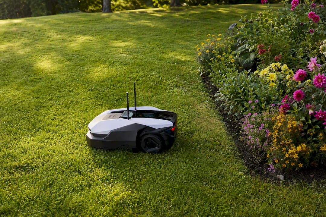 Navimow RTK-fördelar: precision utan begränsningskabel
