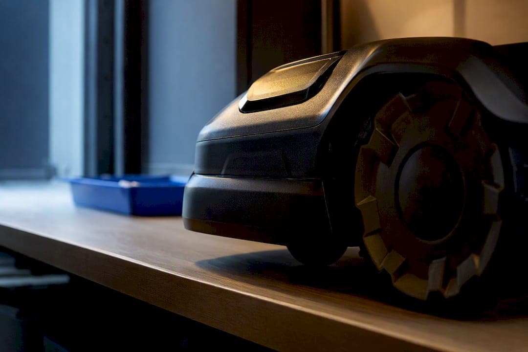 60–80 % laddning: så vinterförvarar du din robotgräsklippare